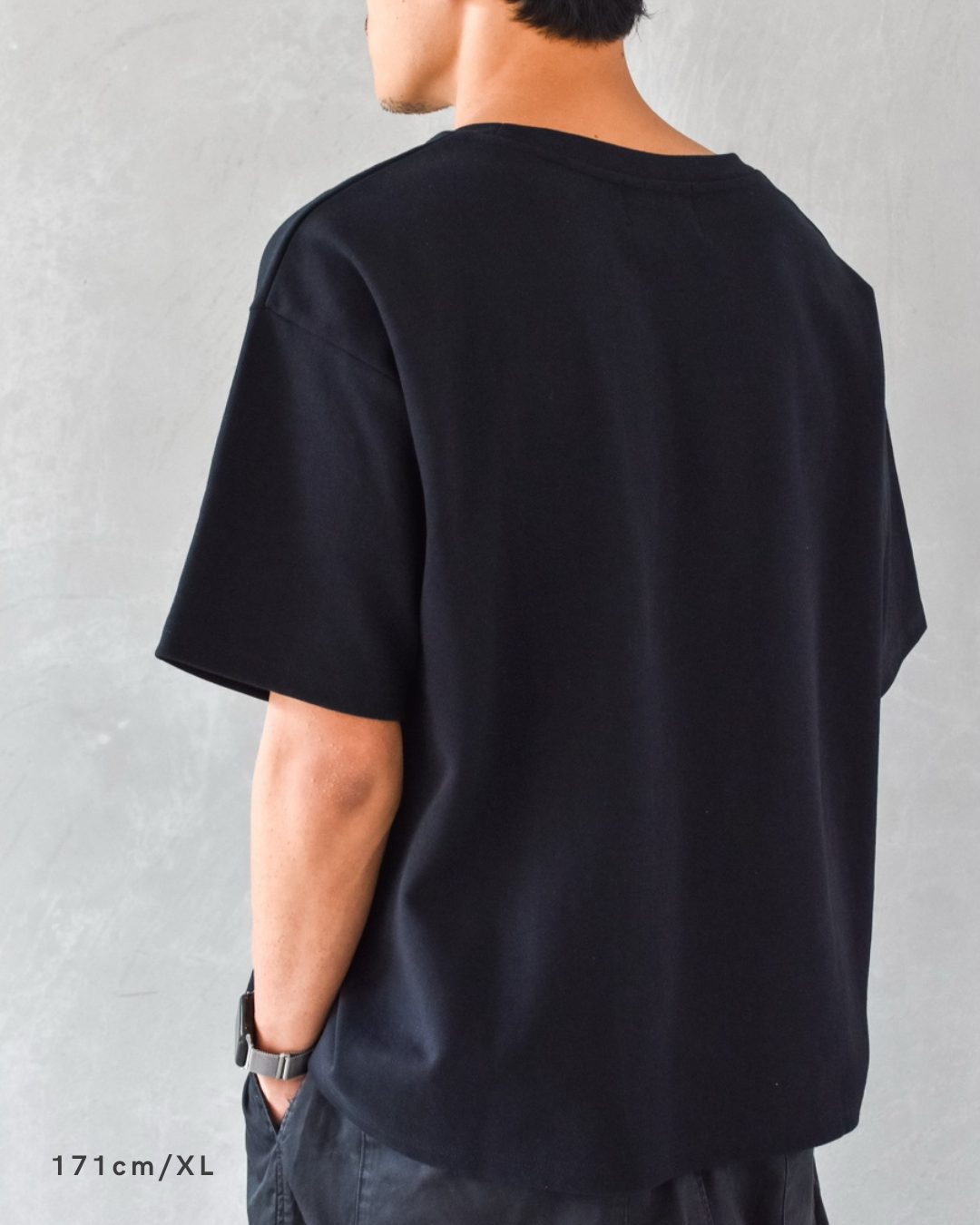ミニマルロゴTシャツ【BLACK】