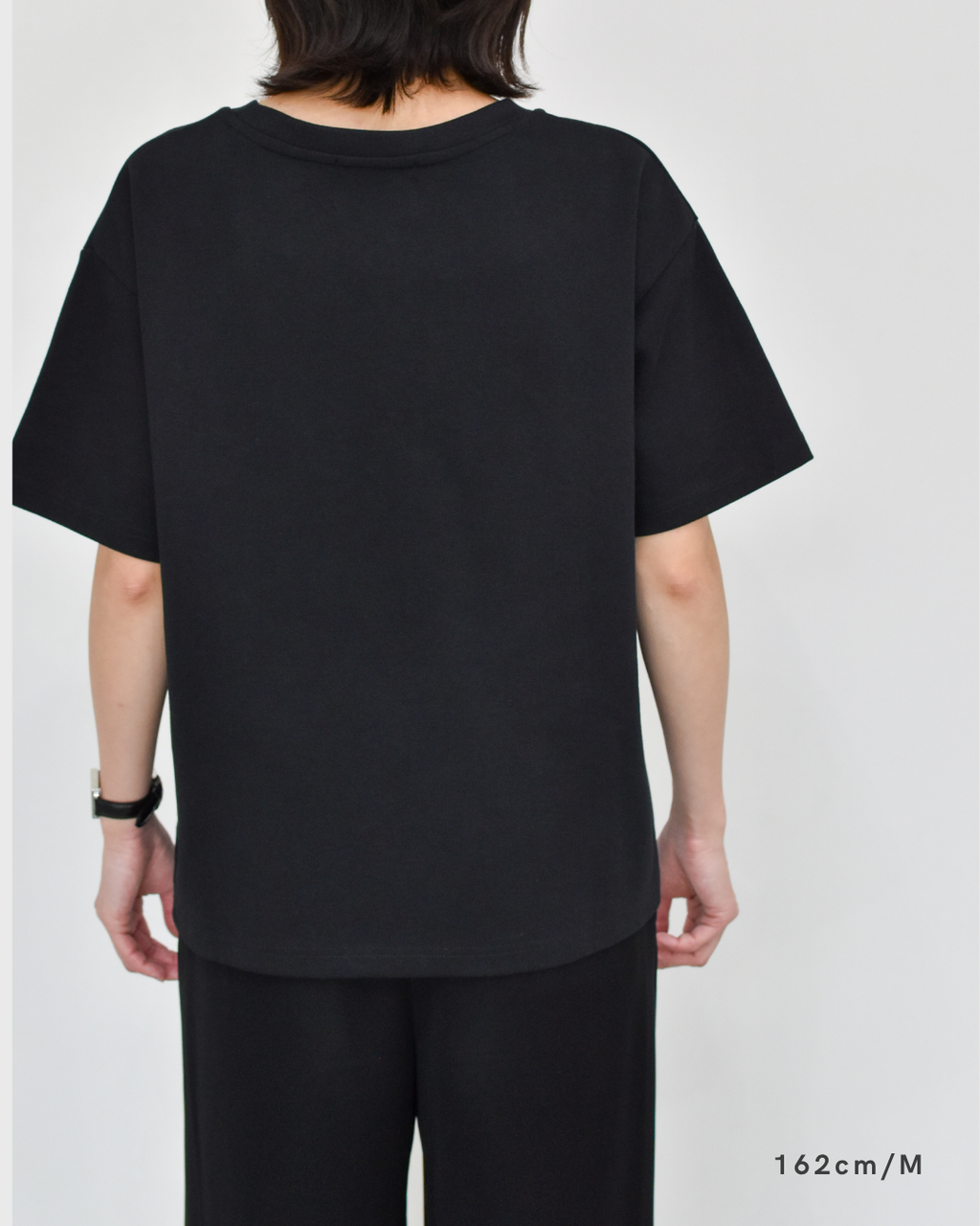 ミニマルロゴTシャツ【BLACK】